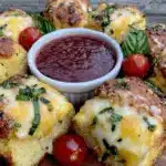 Easy Deconstructed Pizza Lunchbox - featured image